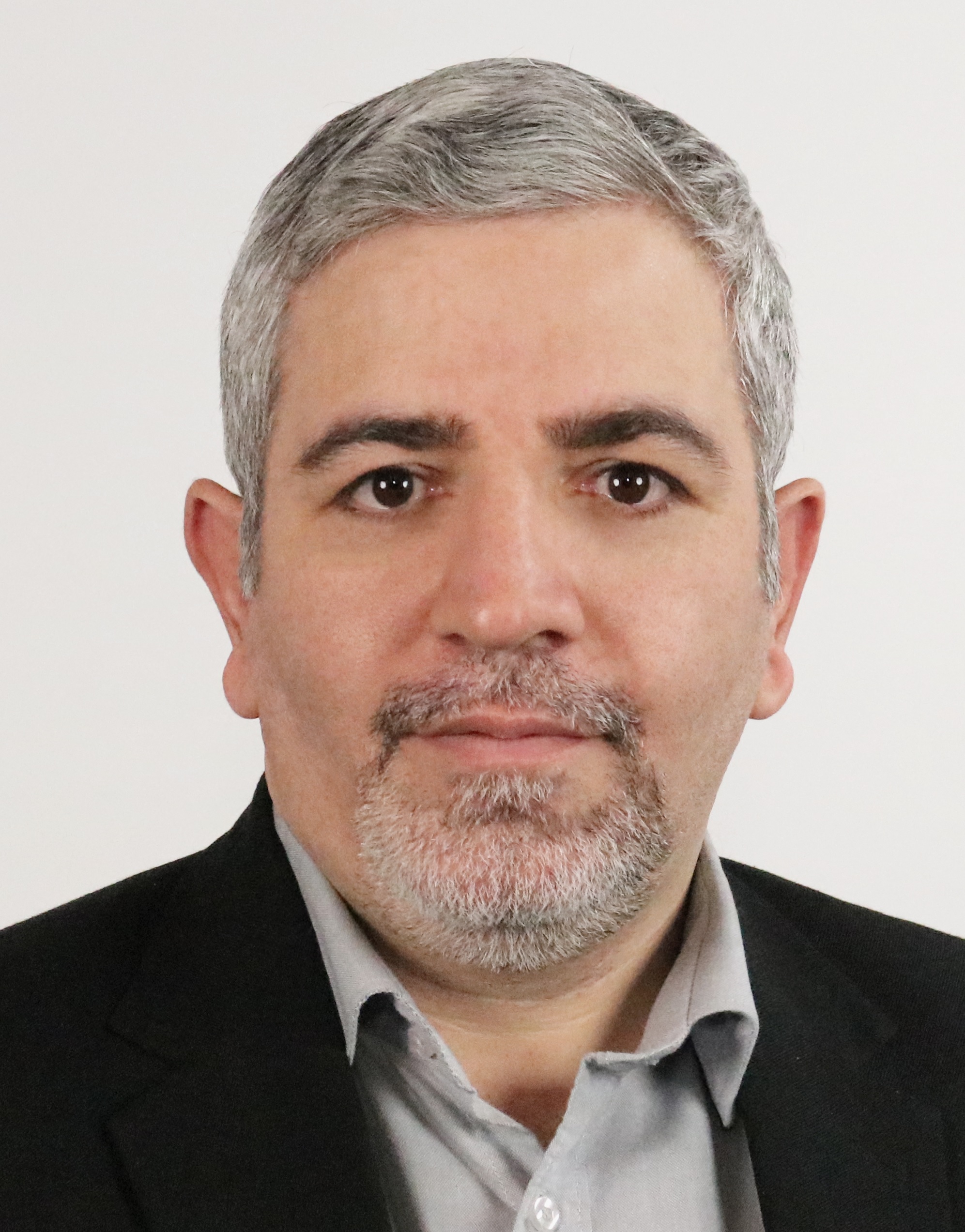 اعضا و مشاوران حقیقی -