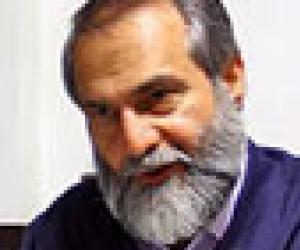  برخوردار: عوارض محصولات فرهنگی واردات را کم نمی‎کند قاچاق را افزایش می‎دهد 