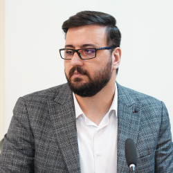 بی‌خبری فعالان سلامت دیجیتال| آیین‌نامه دارورسانی امضا شد، بخش خصوصی در انتظار شفافیت!