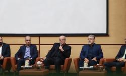 فین‌تک‌ها و بانک‌ها: نوآوری و همکاری در مسیر تحول مالی ایران